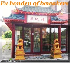 Fu honden als bewaker van Chinees Restaurant of een Chinese tempel te zien op China reizen