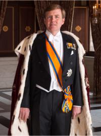 Willem-Alexander Claus George Ferdinand, Koning der Nederlanden, Prins van Oranje-Nassau, Jonkheer van Amsberg is sinds 30 april 2013 koning der Nederlanden. Foto is van koninklijkhuis.nl