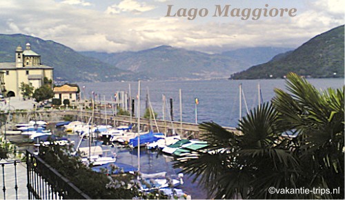 Een haven aan het Lago Maggiore in Noord Italie