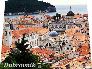Dubrovnik in Kroatie ademt de sfeer van de Balkan en een pracht van een vakantieland